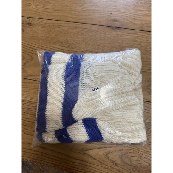LuLaRoe Oversized Cardigan Sweater White Blue Stripes Size Medium Button Preppy - Picture 13 of 13